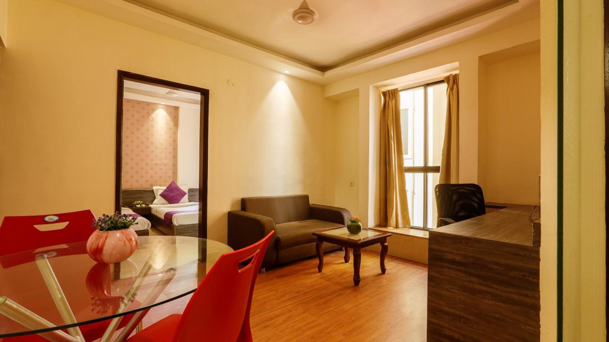 Magnus Calypso Viman Nagar