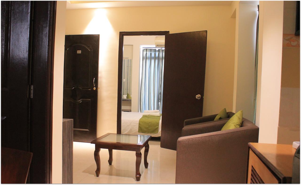 Magnus Calypso Viman Nagar Bed & Breakfast 3*